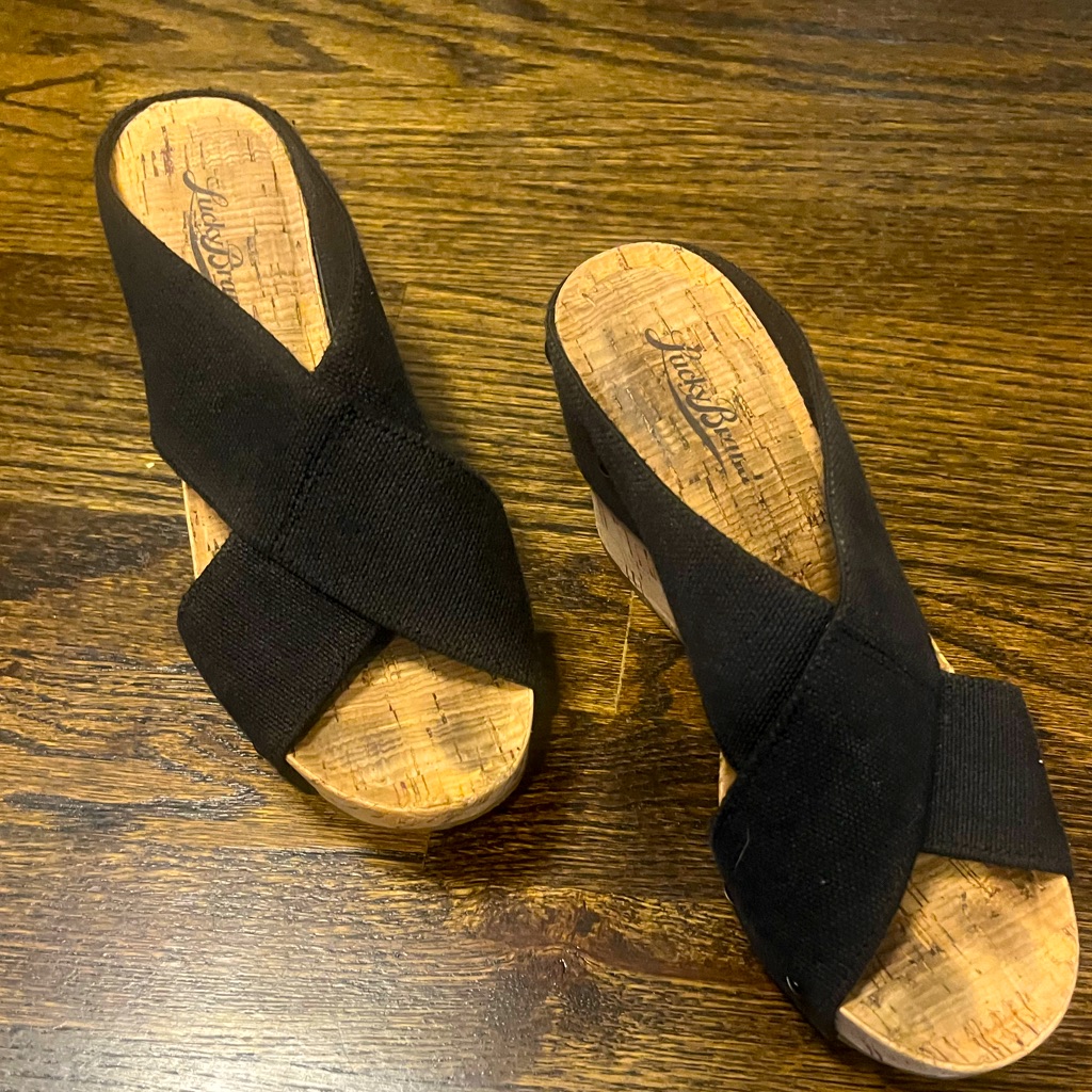 Lucky Brand Cork Wedge With Black Stretchy Upper Size 61 One Time